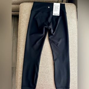 Lululemon Wunder Train HR Crop 23”